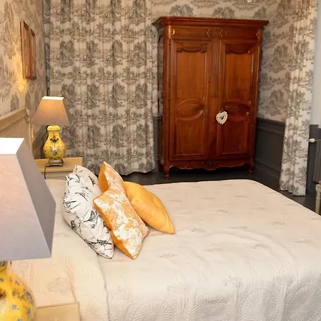 Bed & Breakfast Chateau De Darrech